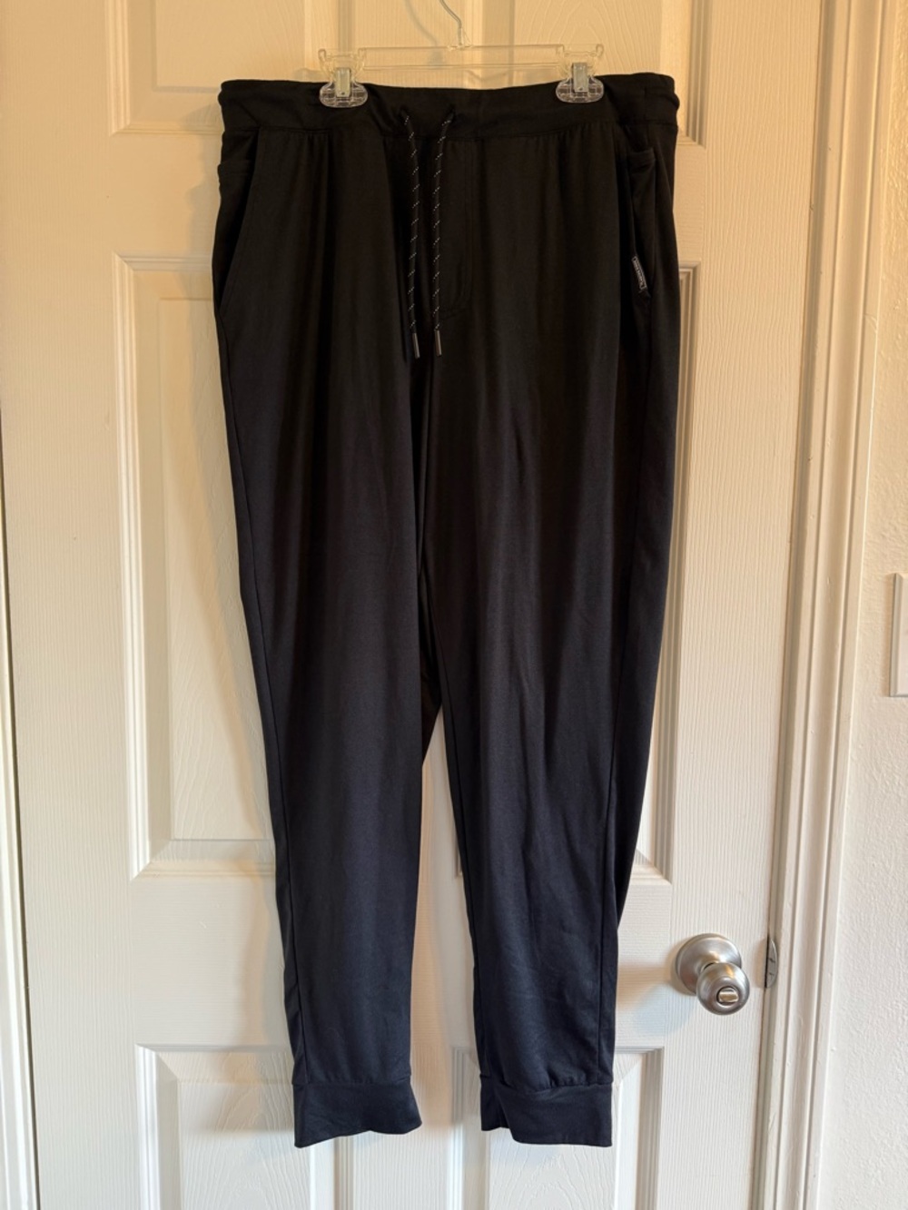 Eddie Bauer Black Jogger Sweatpants with Drawstring, size M